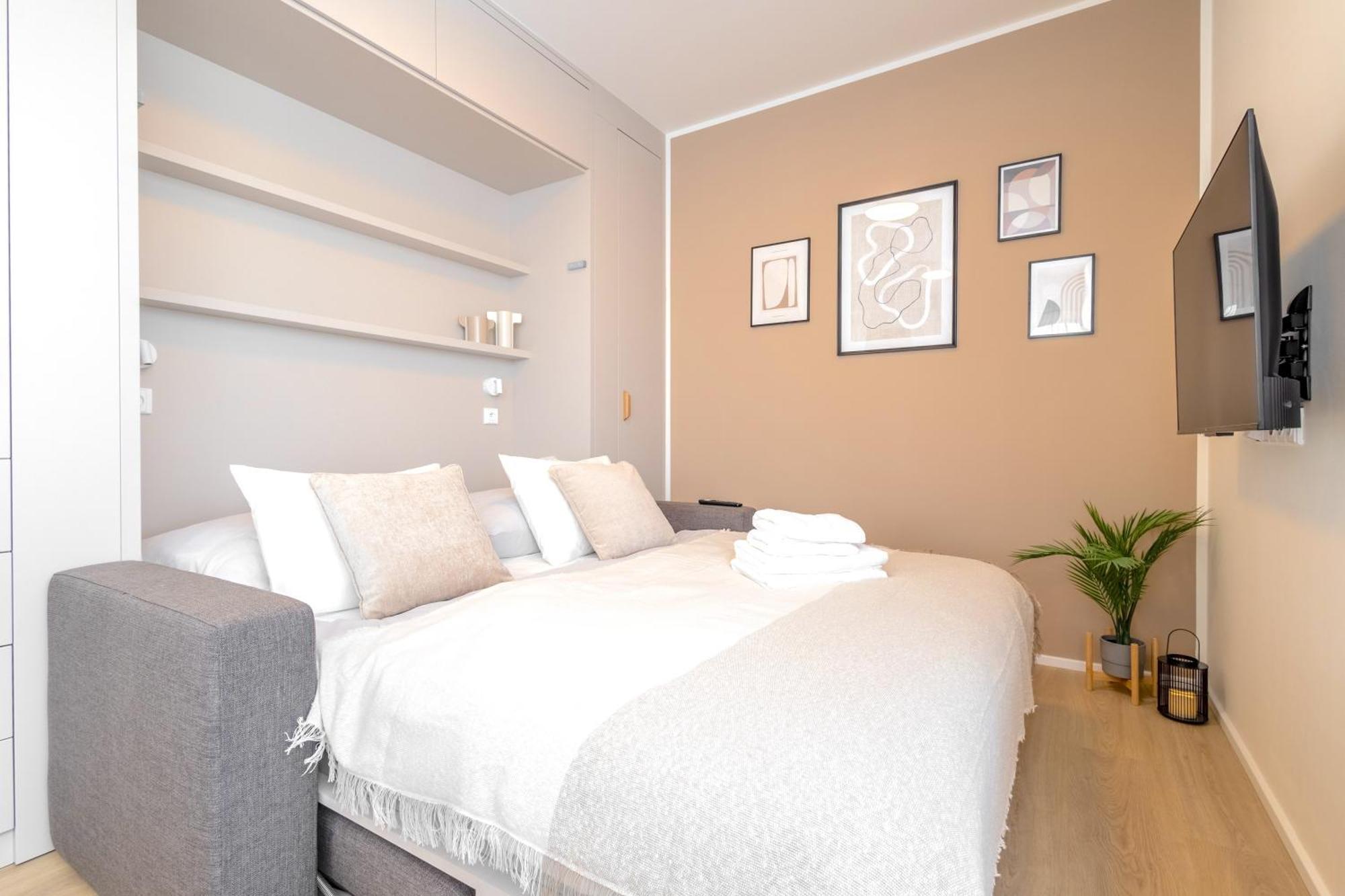 Apartamento Bright 2Br - 5Th Floor, Balcony, Free Parking By Gravity Praga Exterior foto