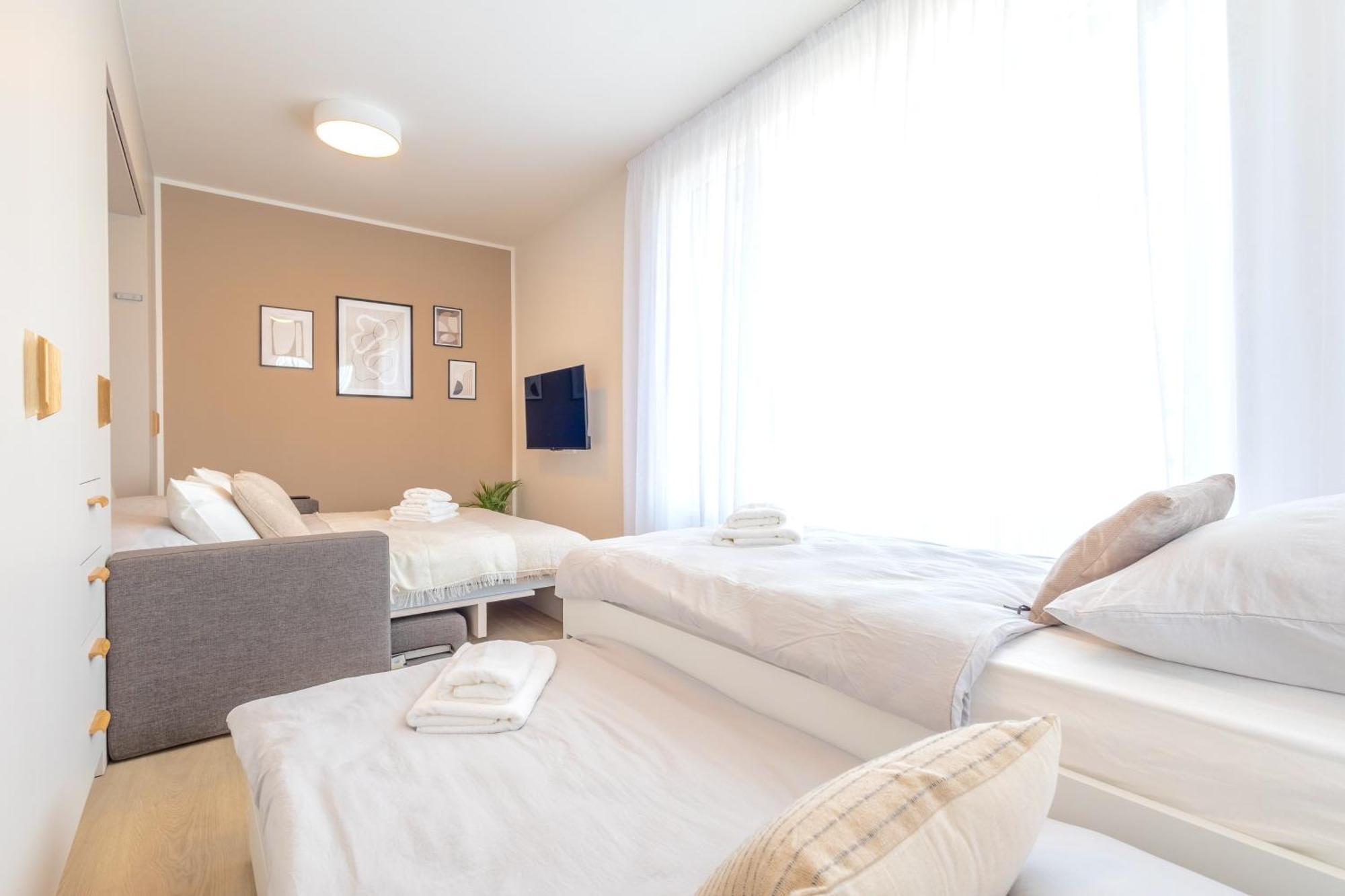 Apartamento Bright 2Br - 5Th Floor, Balcony, Free Parking By Gravity Praga Exterior foto