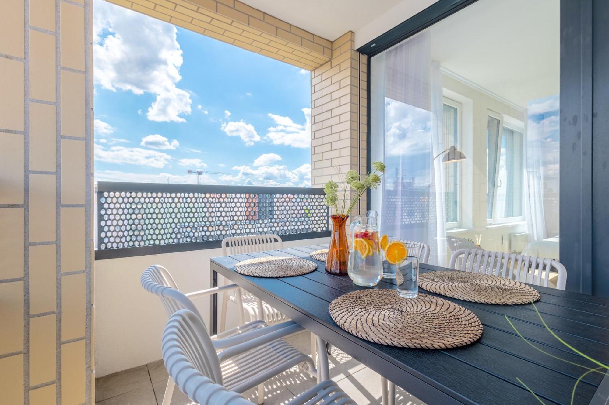 Apartamento Bright 2Br - 5Th Floor, Balcony, Free Parking By Gravity Praga Exterior foto